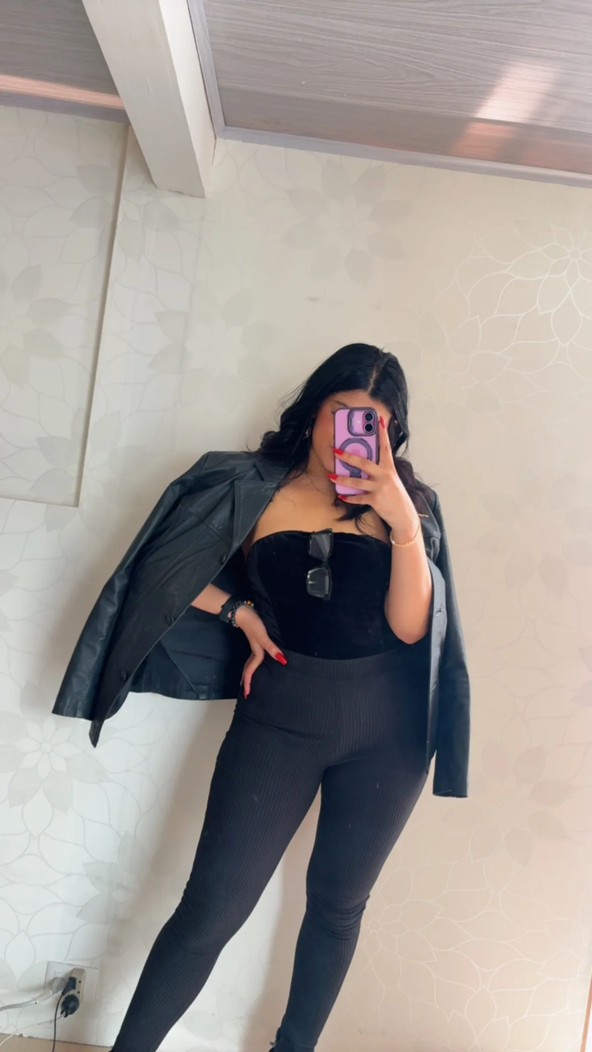 Performer ValeriaGate Photo 1