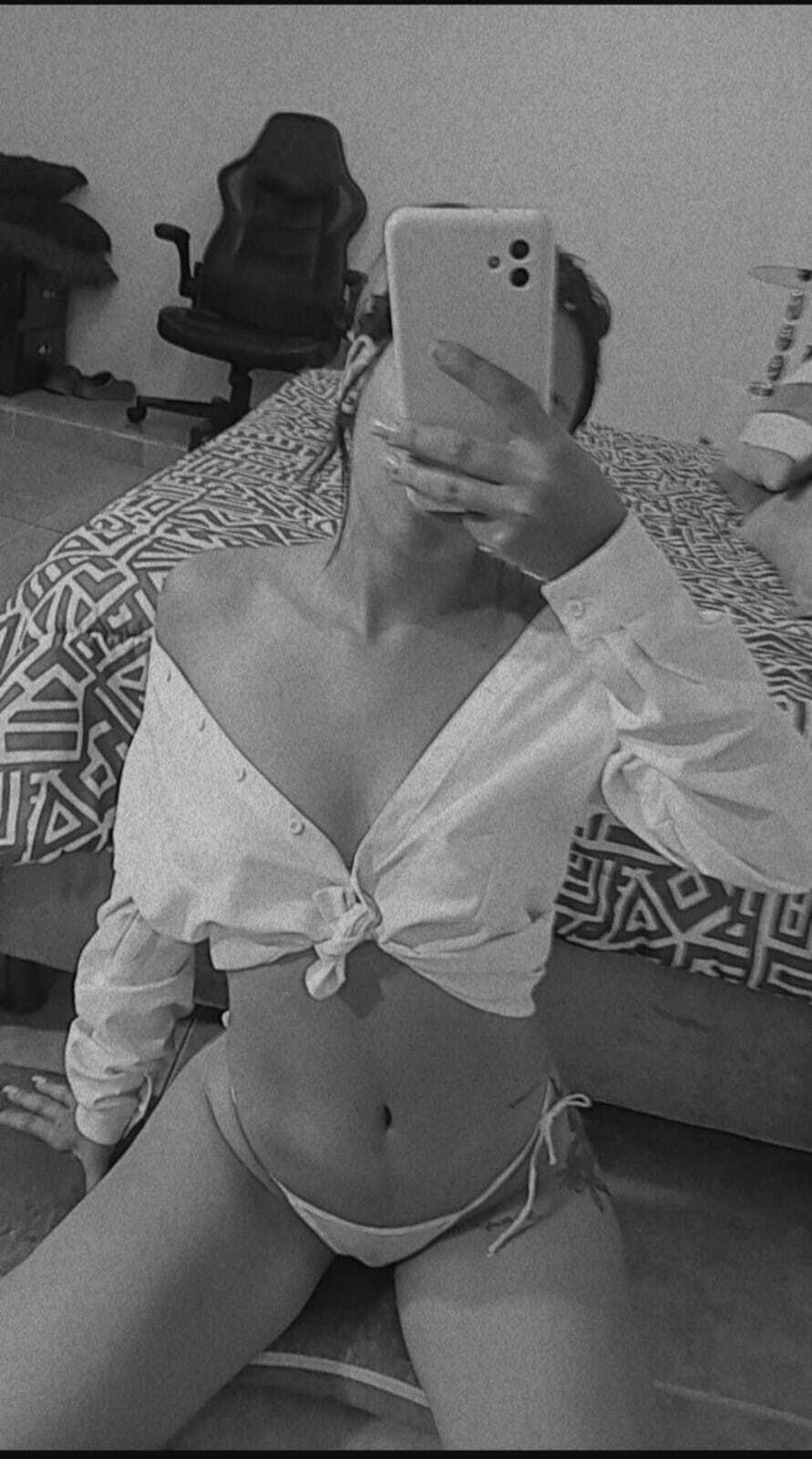 Artiest aliisonhottie Foto 2