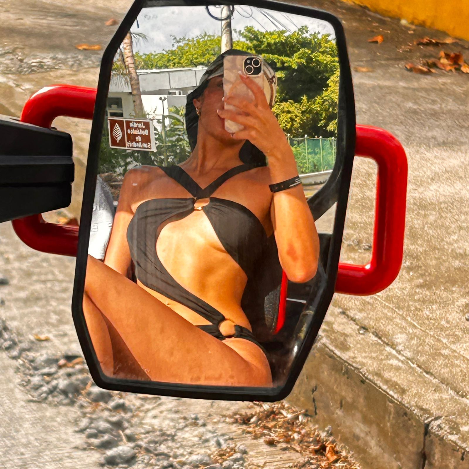 Performer Thamilynns Photo 4