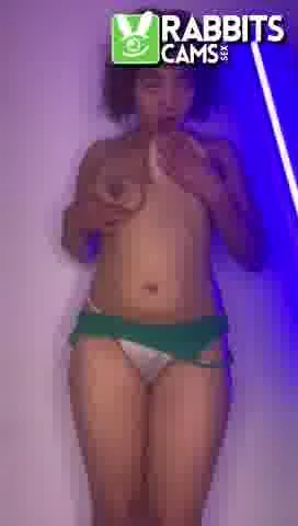 Interprète TinaHeartt Vidéo 1