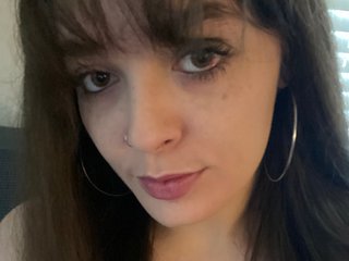 Profilbilde av NikkiBoo25 webkamera modell
