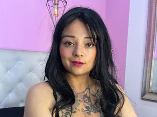 Imagen de perfil de modelo de cámara web de Breakkinng