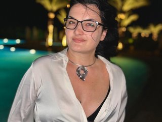 VALERIAAx