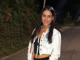 Image de profil du modèle de webcam Sccarlett_Rosse