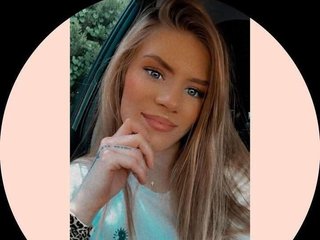 LunaVesper profilbild på webbkameramodell