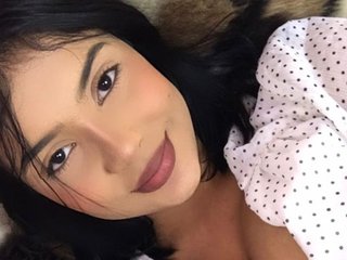 Image de profil du modèle de webcam sarahbigboob