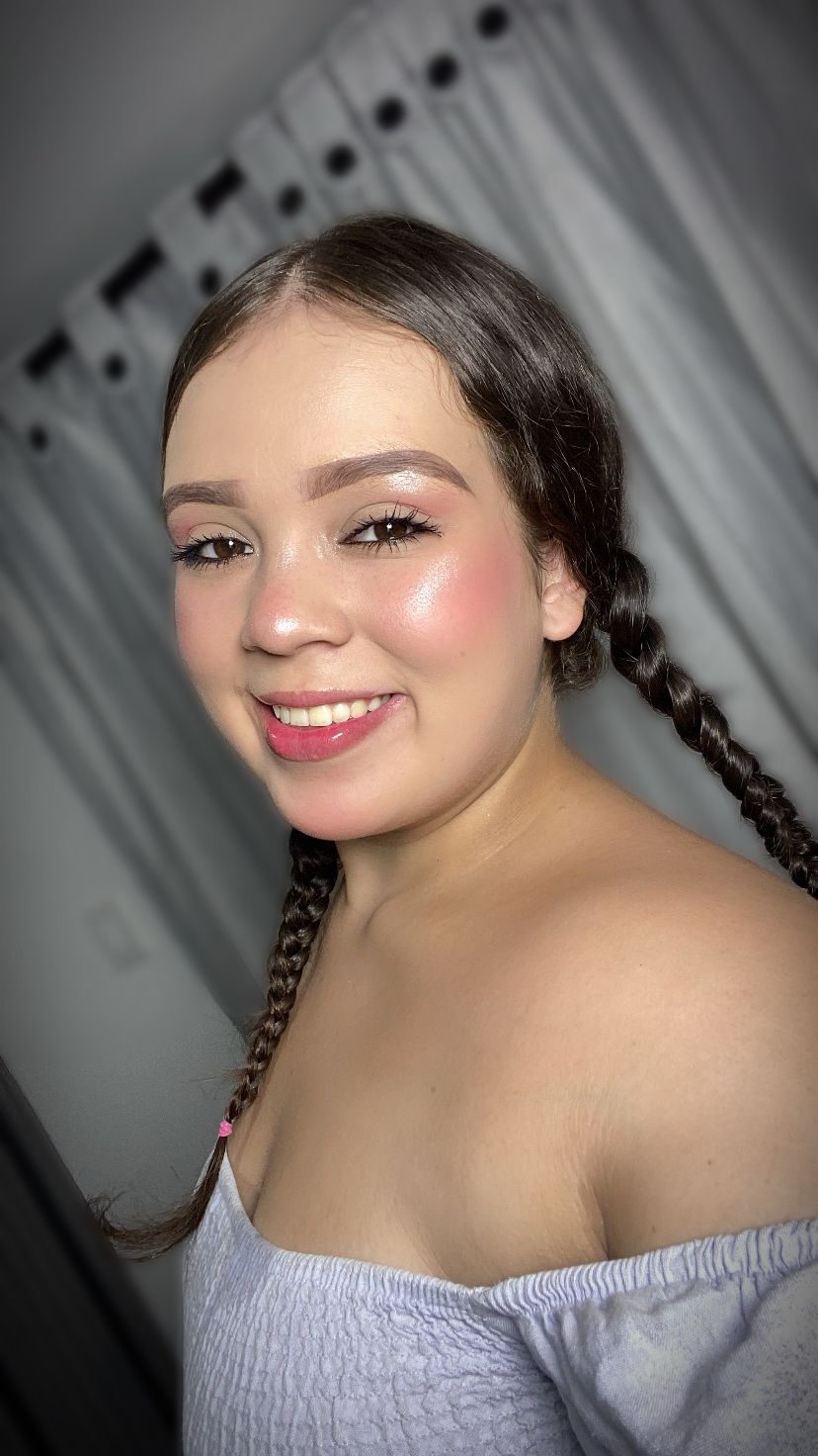 Intérprete MiiaaEvanss Foto 2