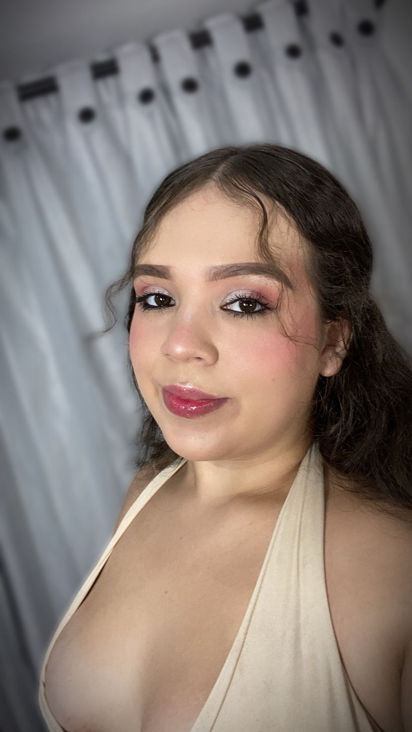 Artist MiiaaEvanss Foto 5