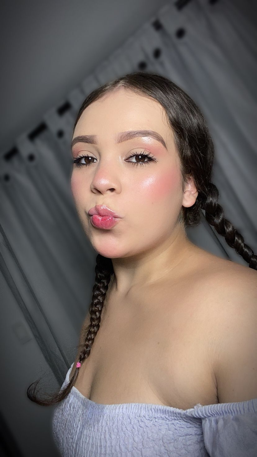 Intérprete MiiaaEvanss Foto 1