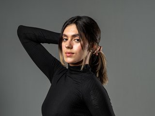 Imagen de perfil de modelo de cámara web de millykowsky