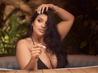 Emilycurvyx Profilbild des Cam-Modells