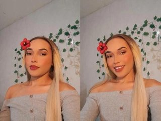 Imagen de perfil de modelo de cámara web de KIMBERLYXTREME19