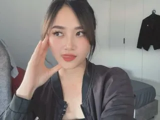 Image de profil du modèle de webcam Hoa079