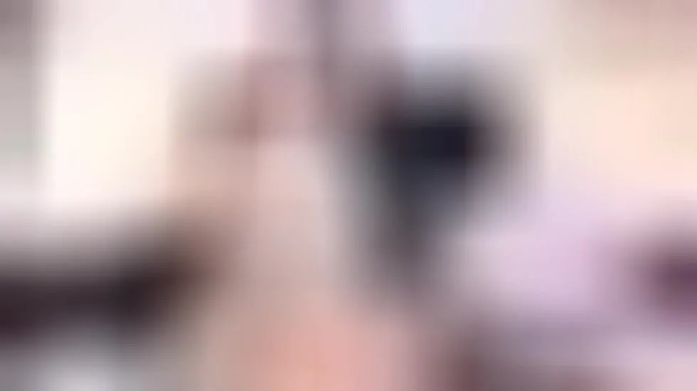 Interprete CarlaJones19 Video 1