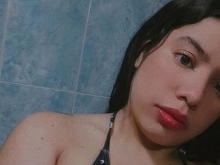 anabelpettitenaughty cam model profile picture