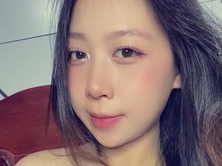 Flora_22 Profilbild des Cam-Modells 