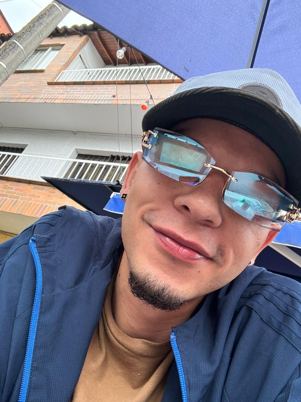 Intérprete Dante_alpha18 Foto 3