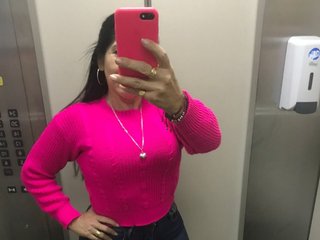 KarinaEvanss cam model profile picture 