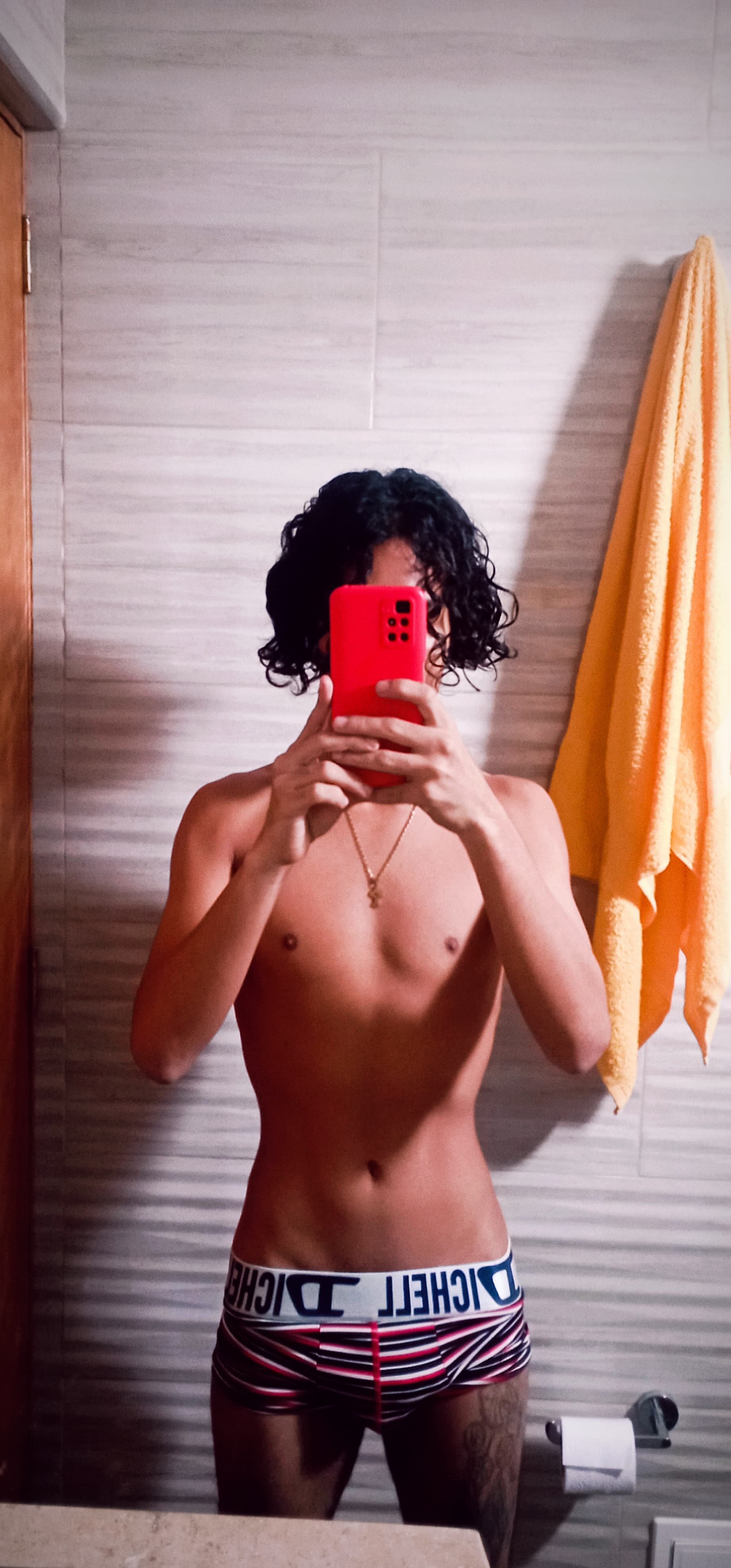 Performer AdrianFloresX Photo 1