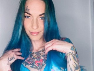 Image de profil du modèle de webcam RavenRyderUK
