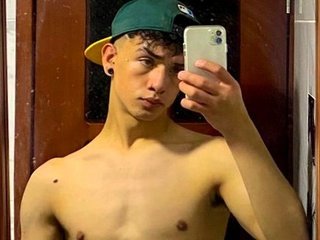 Imagen de perfil de modelo de cámara web de NohaLindez