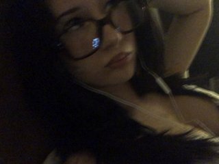 Image de profil du modèle de webcam Emsluvvzu