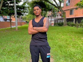 Imagen de perfil de modelo de cámara web de DominicVera