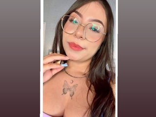 Profilbilde av saraa_collins webkamera modell