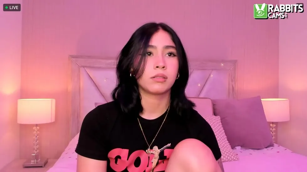 Artist SophiaColinns Video 1