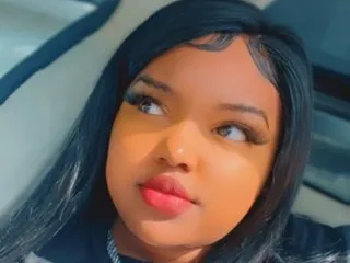 SelenaPeaches profielfoto van cam model