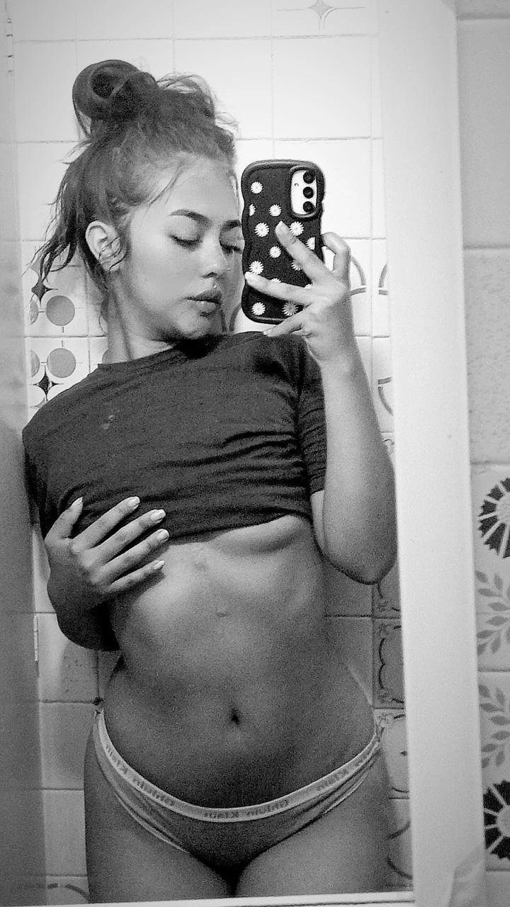 Artist CristallBenet Foto 4