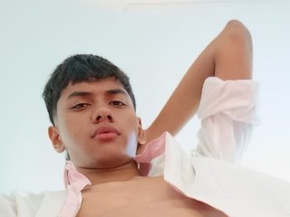 Image de profil du modèle de webcam markbowie18