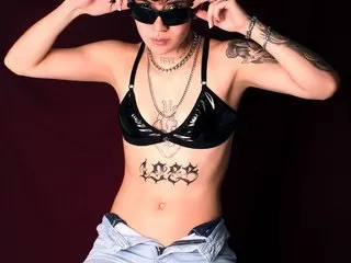 Image de profil du modèle de webcam Michelle_dLuca