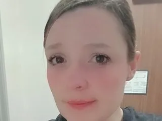 Image de profil du modèle de webcam HonestMysteriee