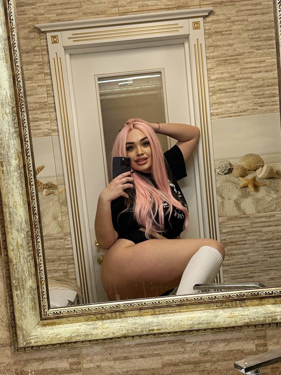 Performer AndreaButt Photo 8