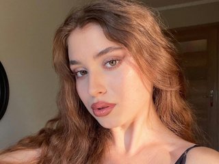 Imagen de perfil de modelo de cámara web de GiaDi