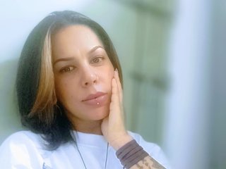 Image de profil du modèle de webcam Isabella_606