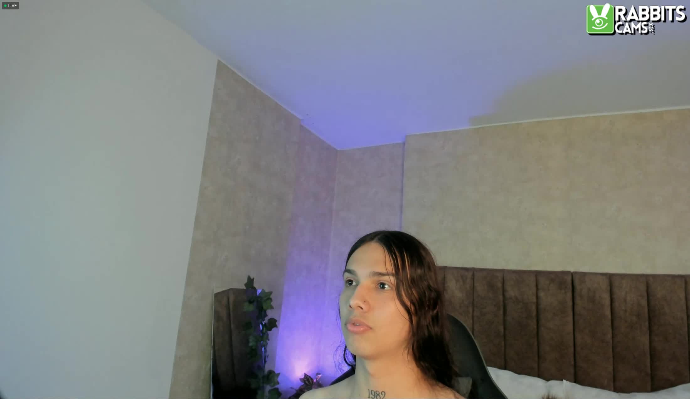 Interprète Alma_zz Vidéo 1