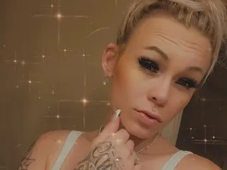 Foto de perfil de modelo de webcam de CourageLashay