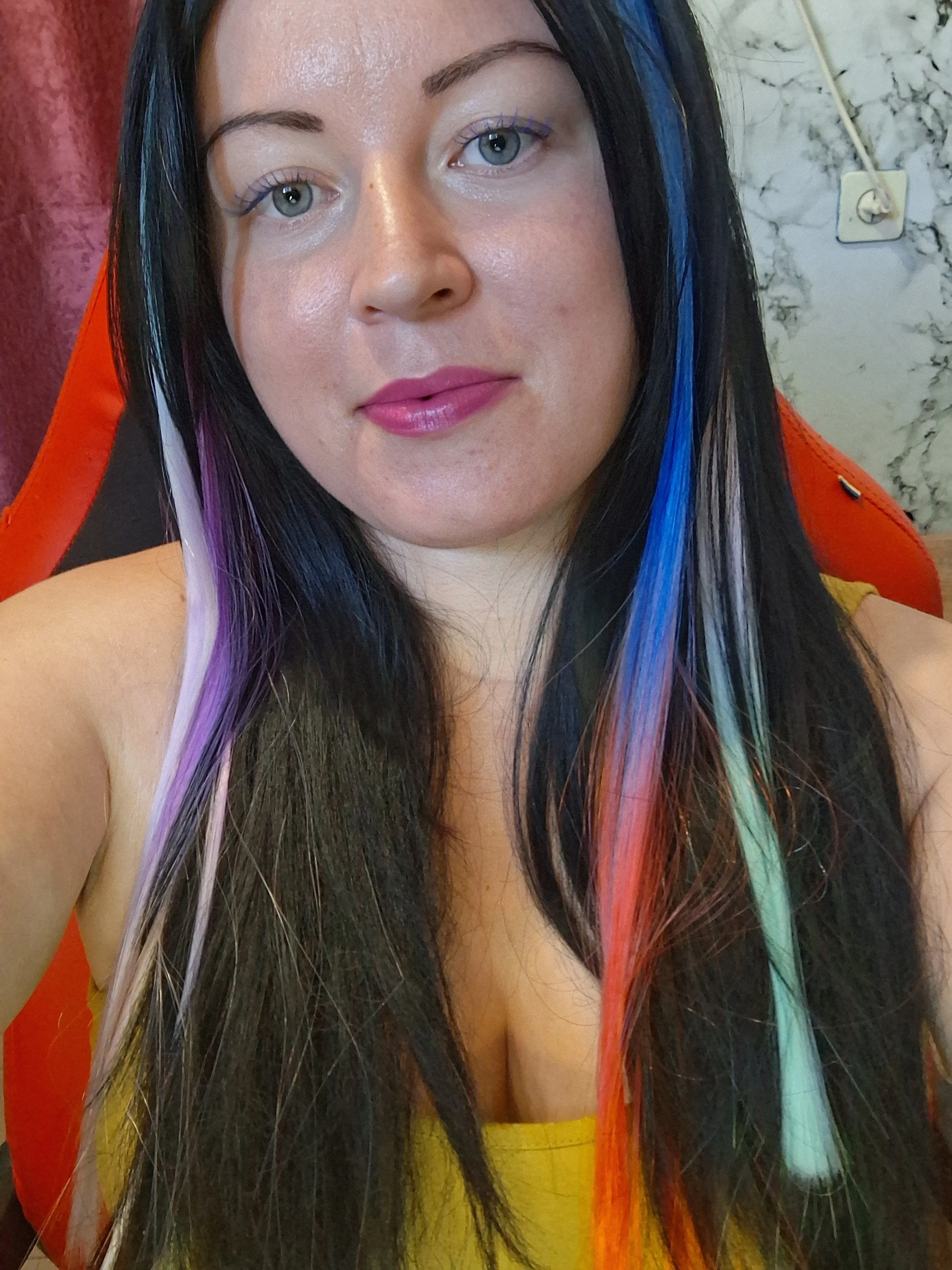 Interprete Pretty_girllll Foto 2