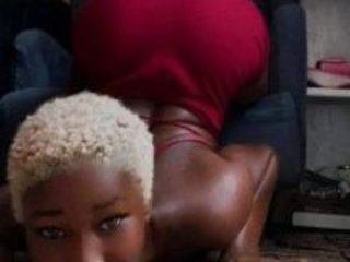 Image de profil du modèle de webcam Selinah22