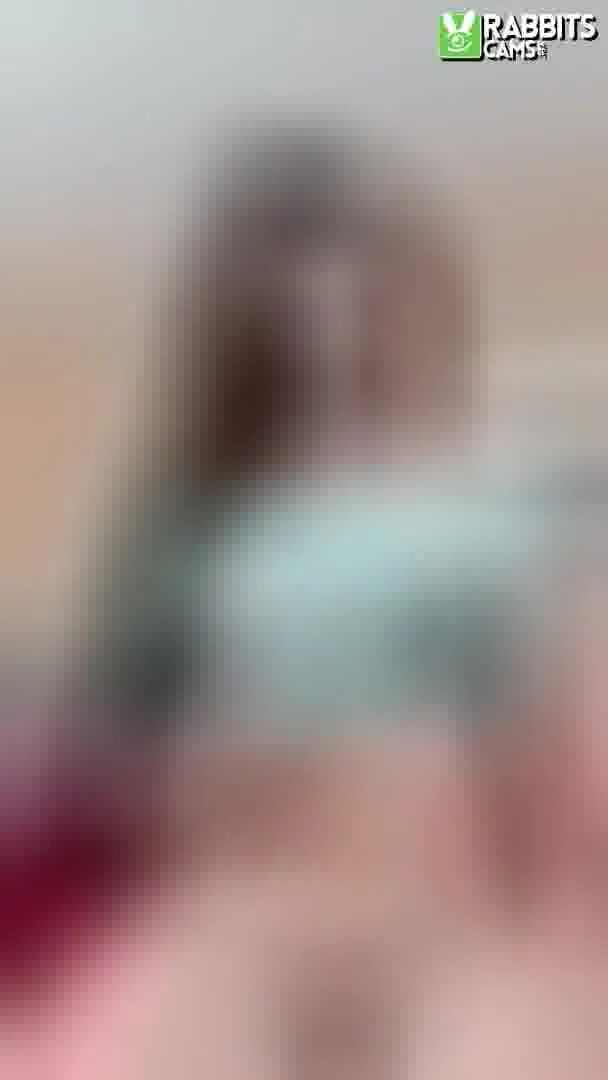 Artist AnnyTwis Video 3