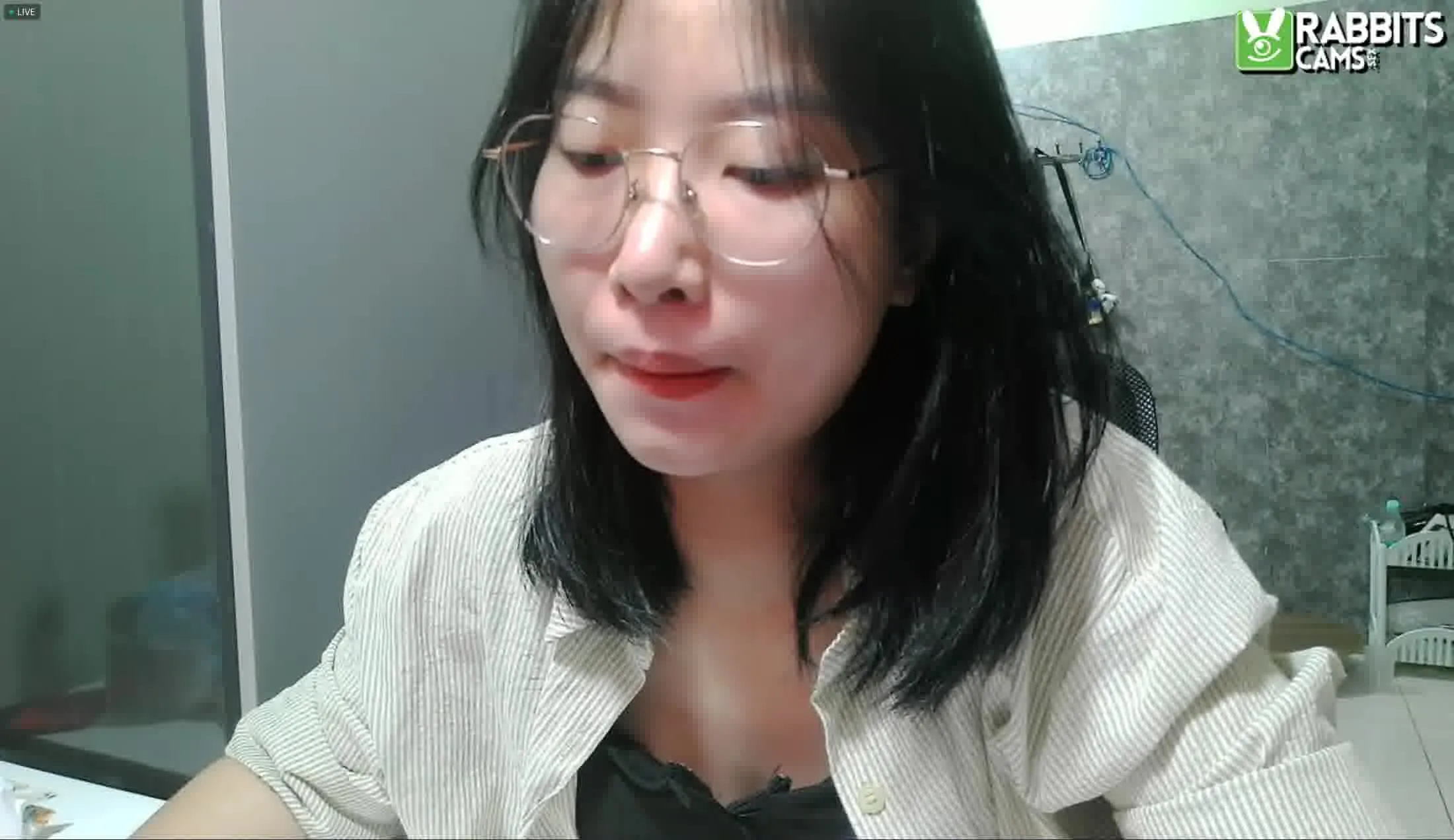 Artist Hellen39 Video 1