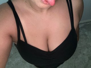 LustyLoverGirl cam model profile picture