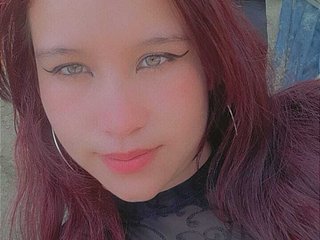Profilbilde av mabelineyesgreen303av webkamera modell