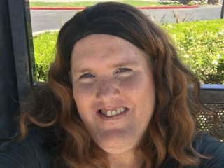 Image de profil du modèle de webcam Kiss_Tell