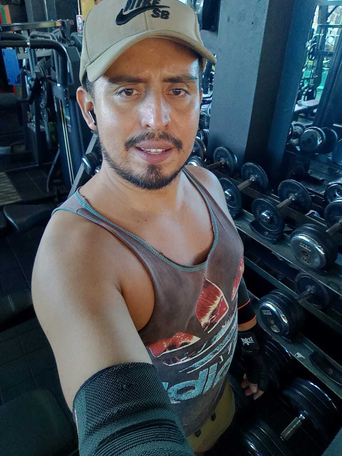 Performer KalethBigDick88 Photo 2