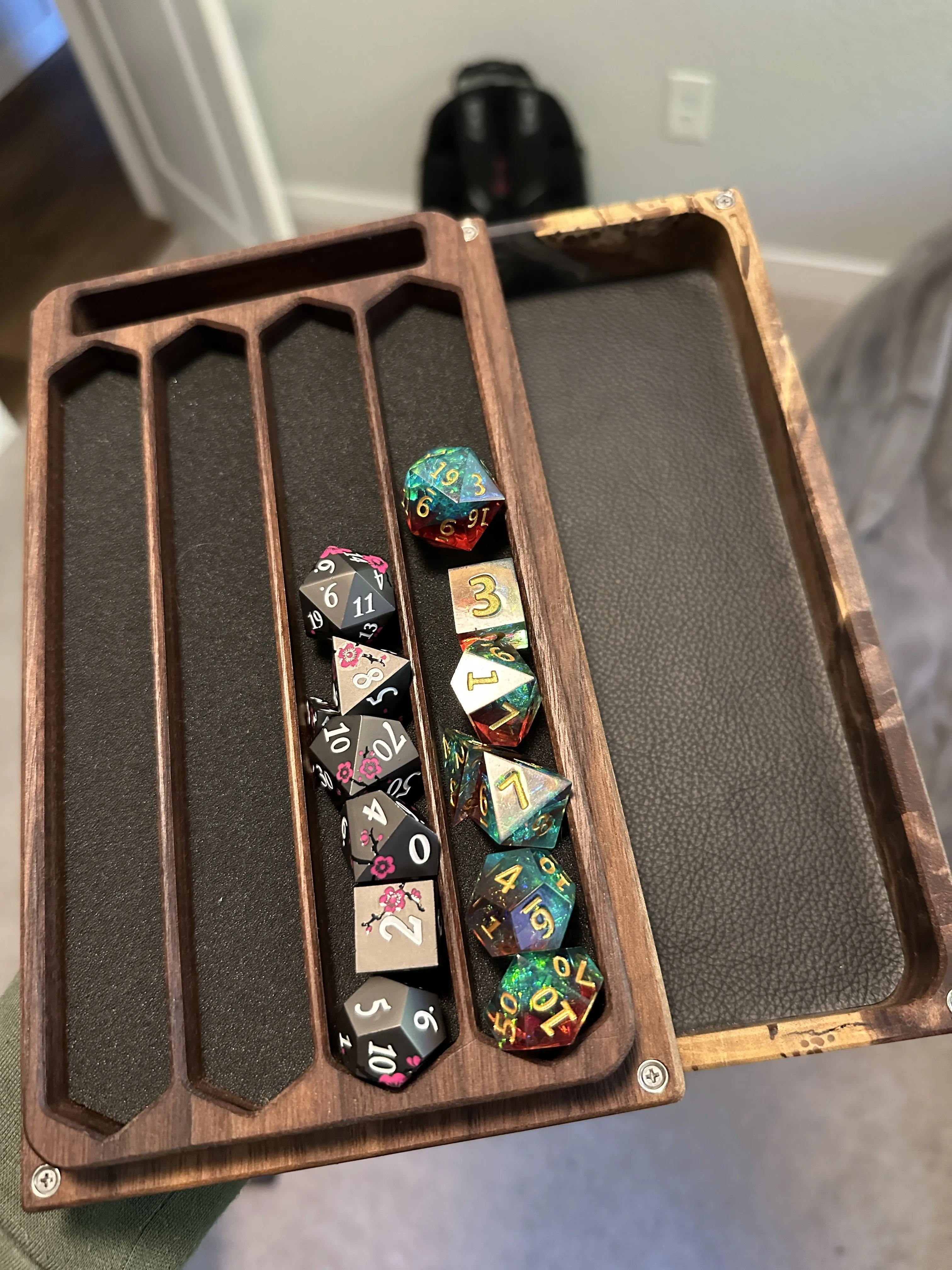 Performer KhimtheBarbarian Photo 3