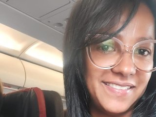 Image de profil du modèle de webcam Adelle_606