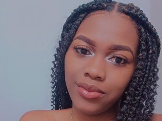 Imagen de perfil de modelo de cámara web de ThaliaParker